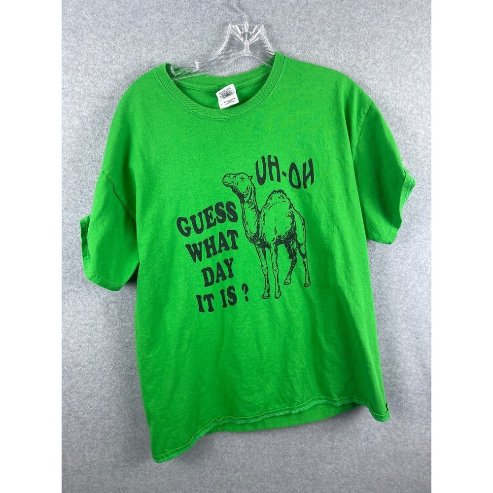 Guess What Day it is Hump Day Shirt Size L Green‎ Short Sleeve Camel Funny Tee